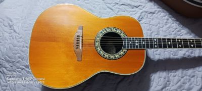 6 String Ovation - Model: 1127-4